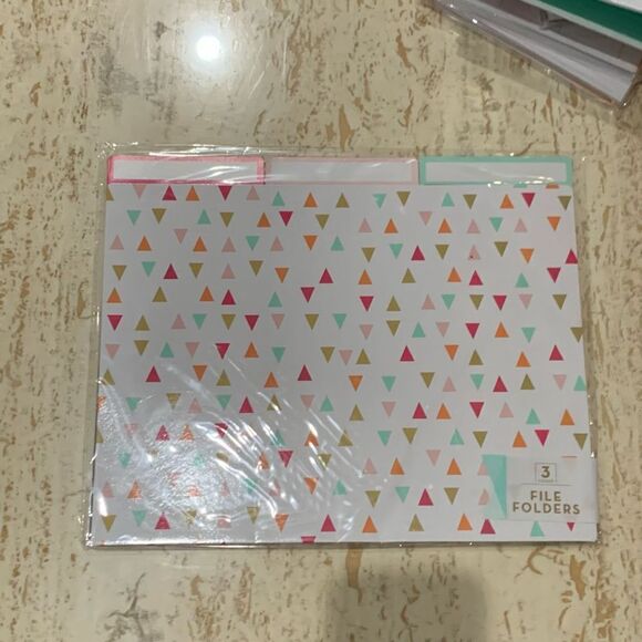 Dollar spot binder, inserts plus folders - Picture 12 of 12